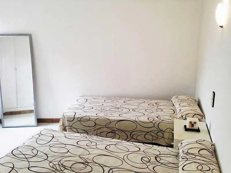 Apartamentos Ar Enjoy Bellavista 滨海略雷特 公寓